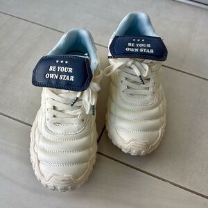 Zara star soccer sneakers 👟